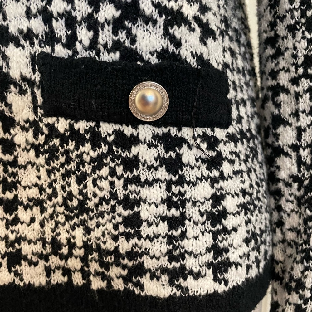 Chico’s cardigan - Picture 3 of 6